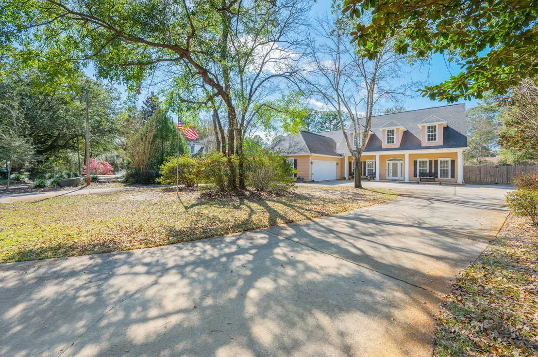 Photo of 19 Lanman Road