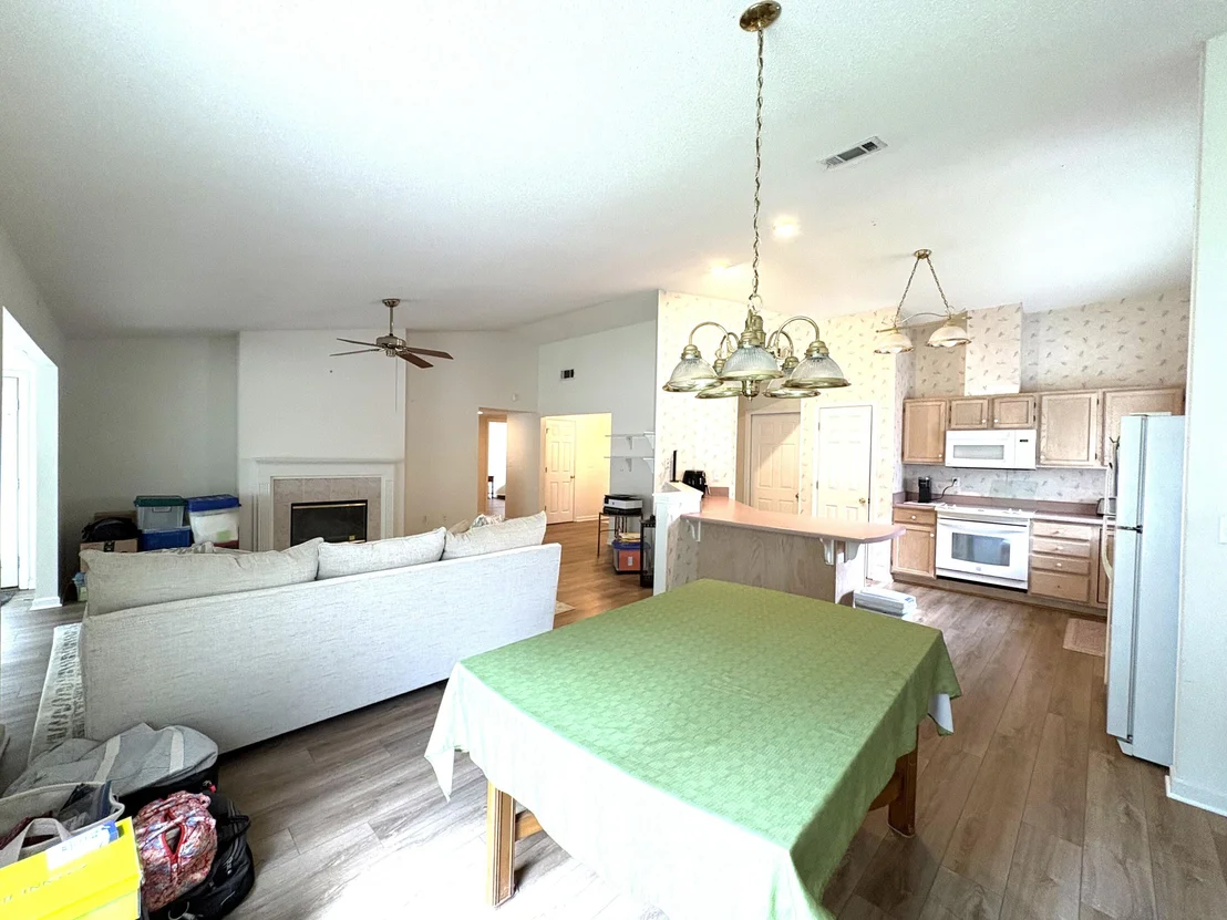 Photo of 110 Poplar Place