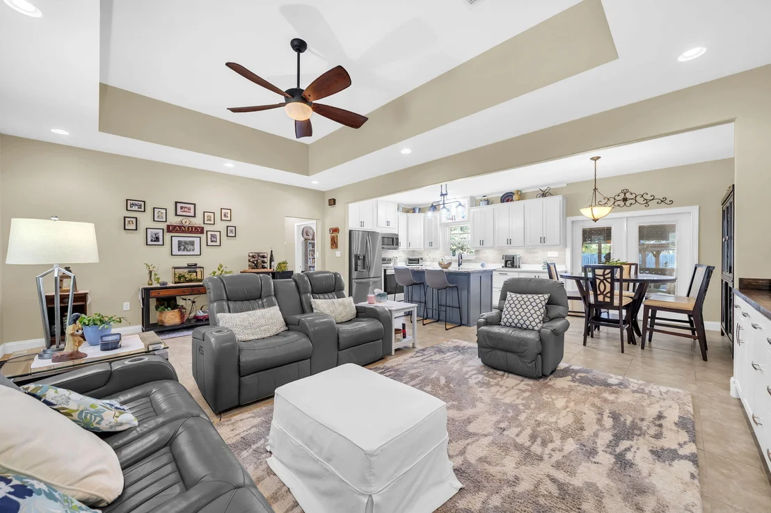 Photo of 79 Shoreline Drive