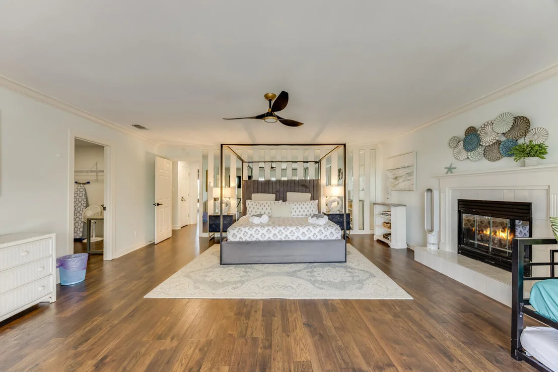 Photo of 48 Terra Cotta Way