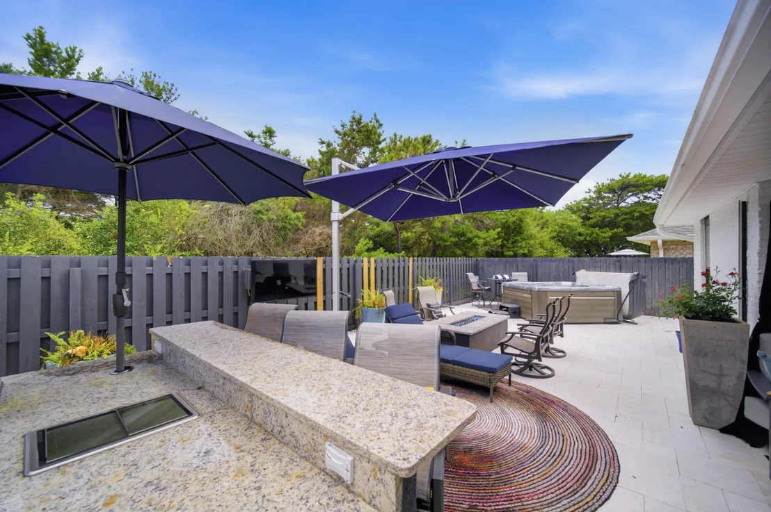Photo of 423 Sandy Cay Drive