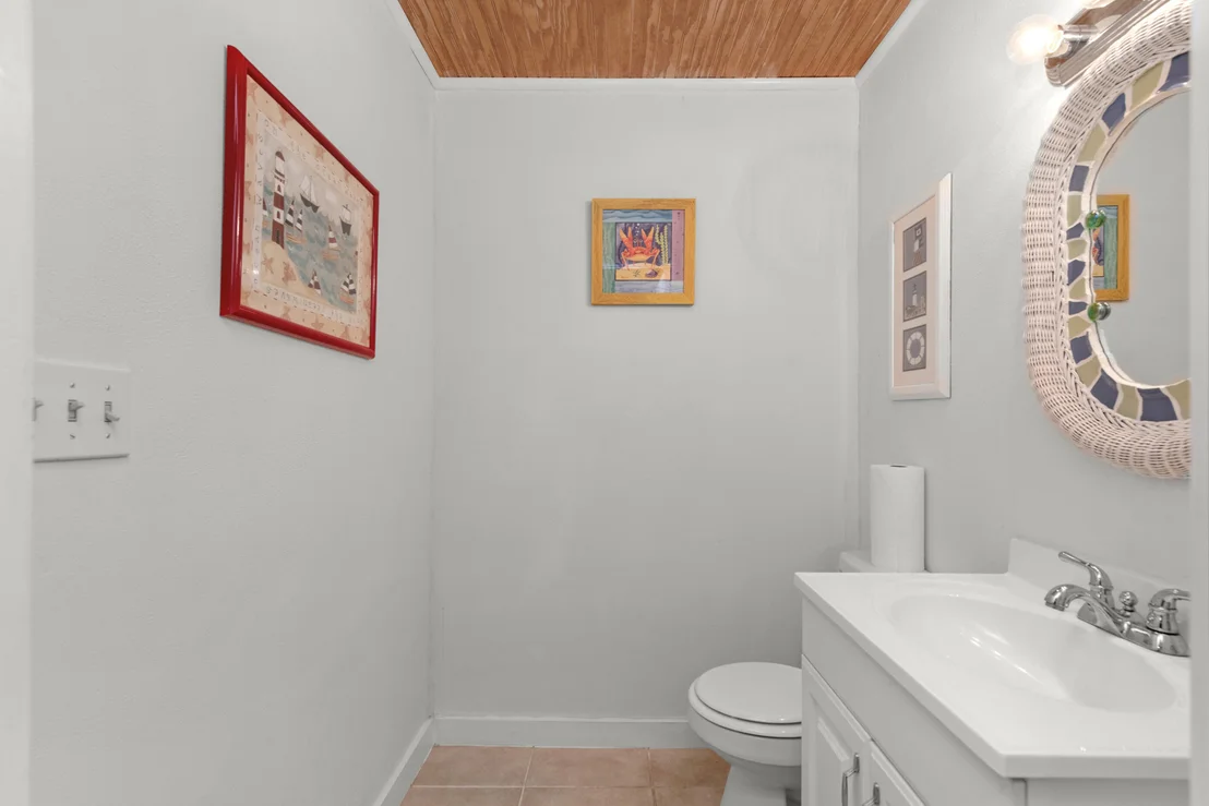 Photo of 1422 Lagrange Road