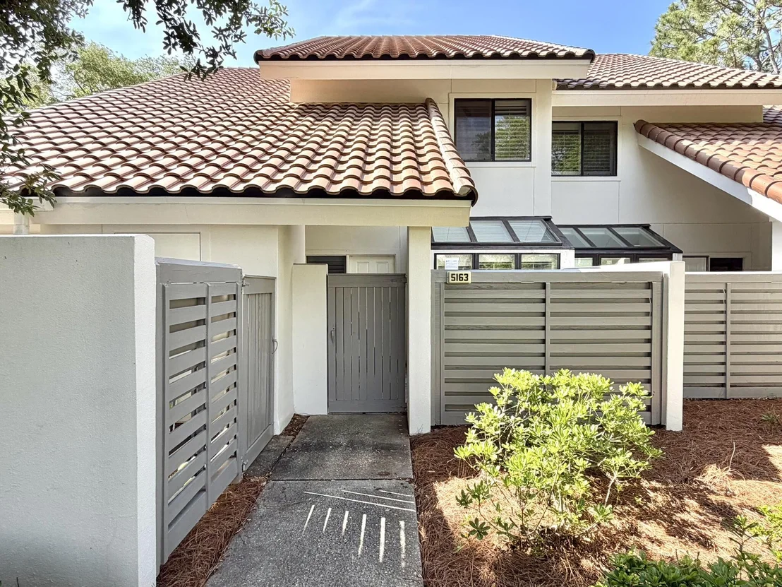 Photo of 5163 Beachwalk Drive