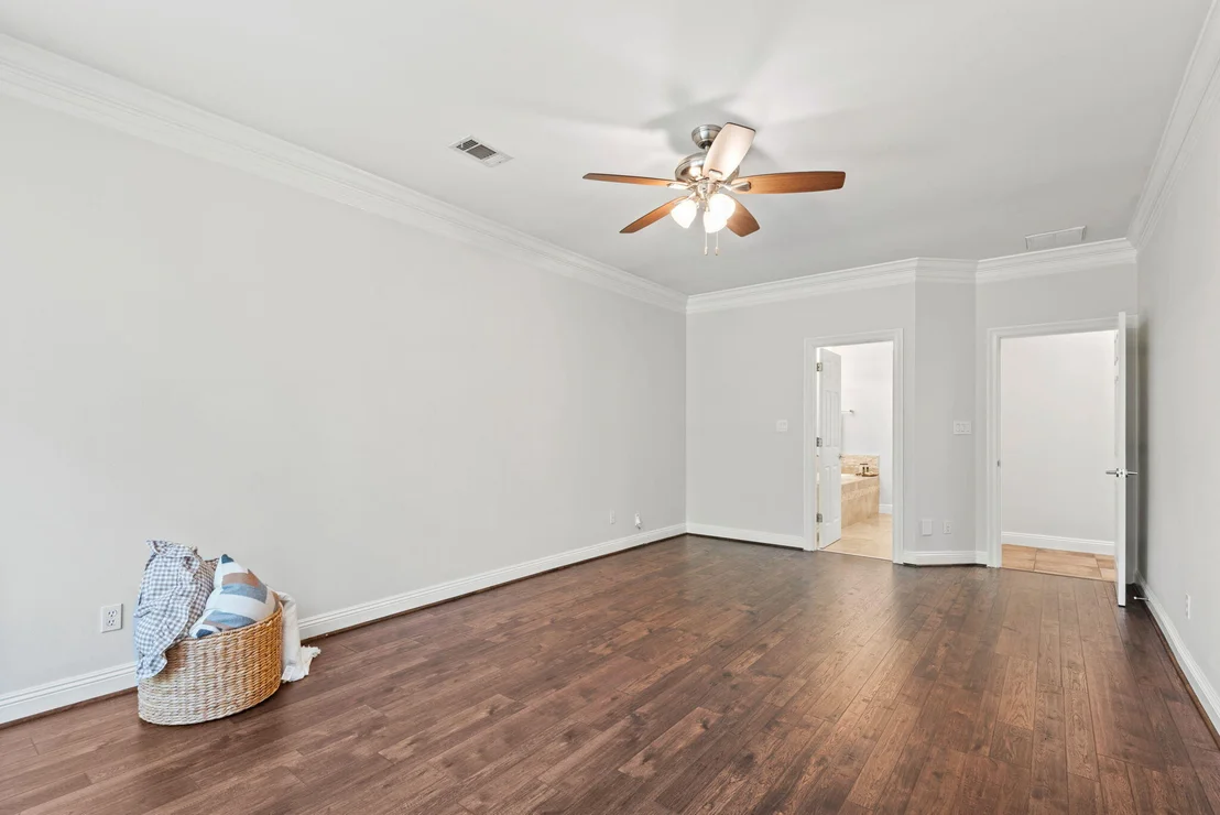 Photo of 4451 Turnberry Place