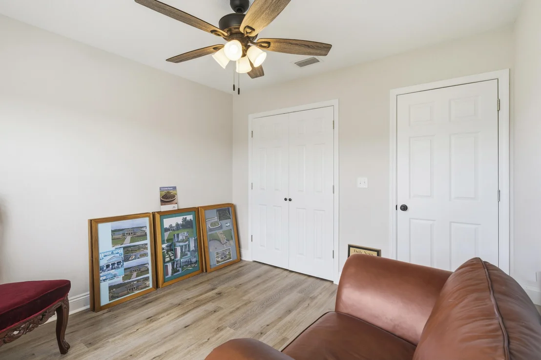 Photo of 5370 Highview Drive