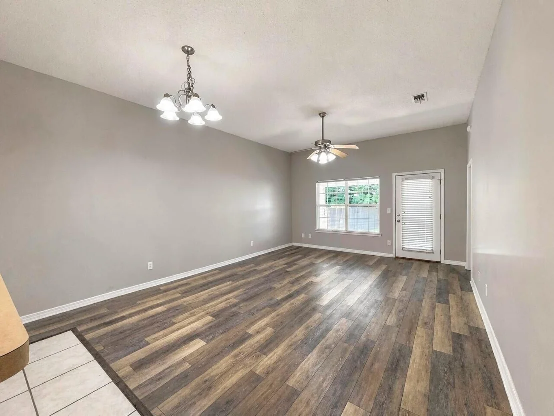 Photo of 697 Ferguson Drive