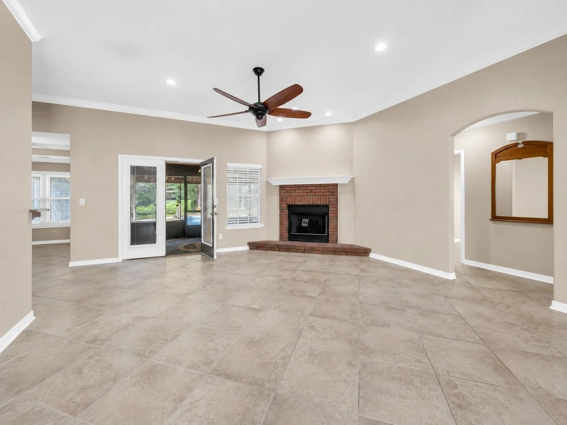 Photo of 328 Chippewa Drive