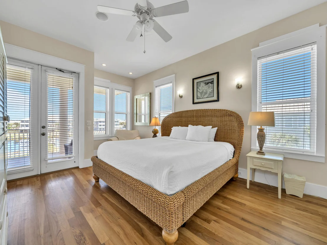 Photo of 64 Lands End Drive