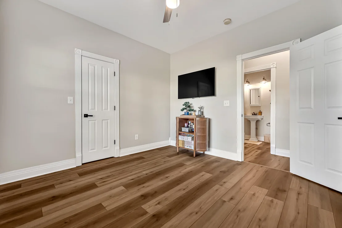 Photo of 129 Arapaho Trail