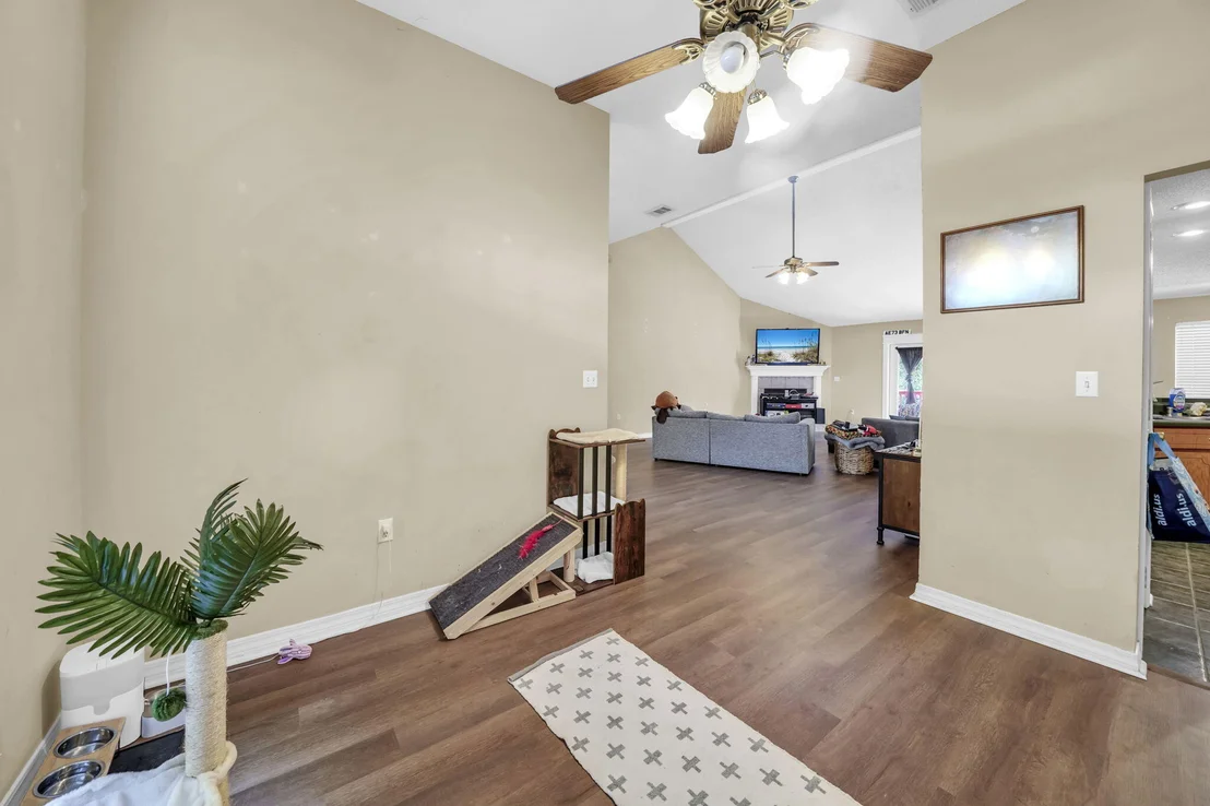 Photo of 531 Gallant Fox Lane