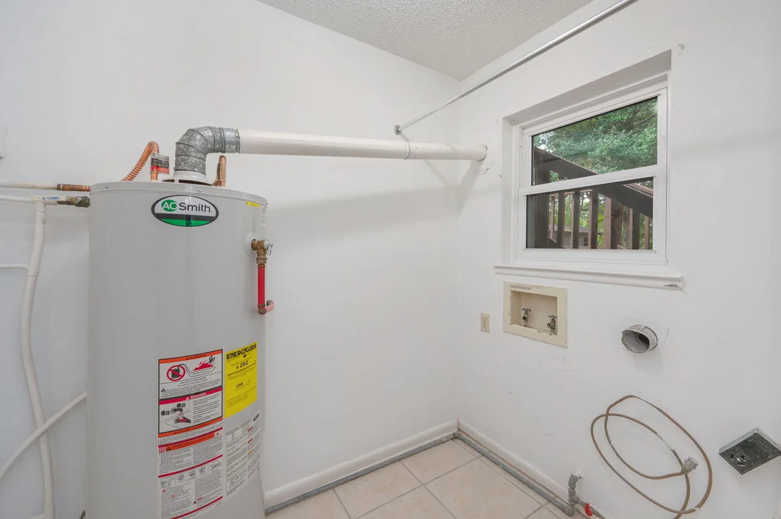 Photo of 2401 Roberts Drive