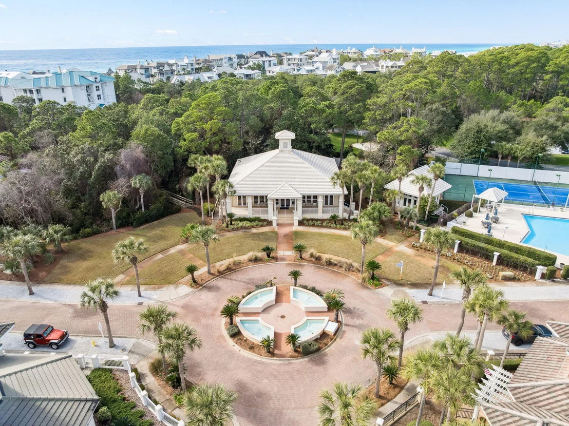 Photo of 152 White Cliffs Boulevard