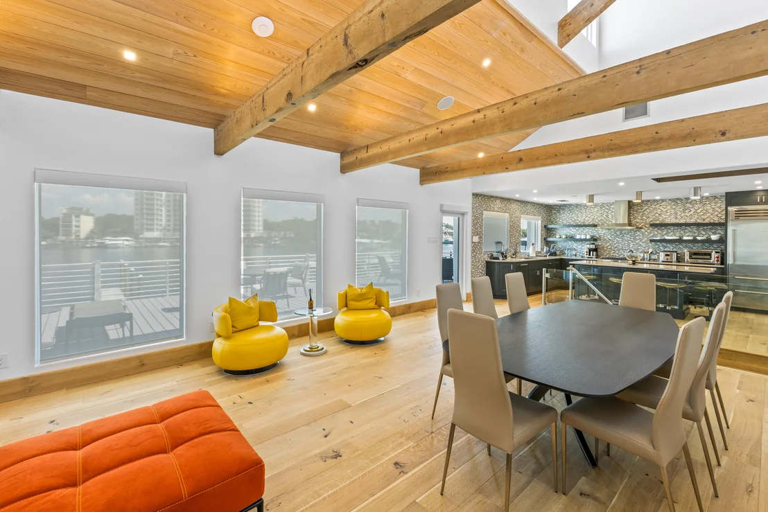 Photo of 611 Lagoon Drive