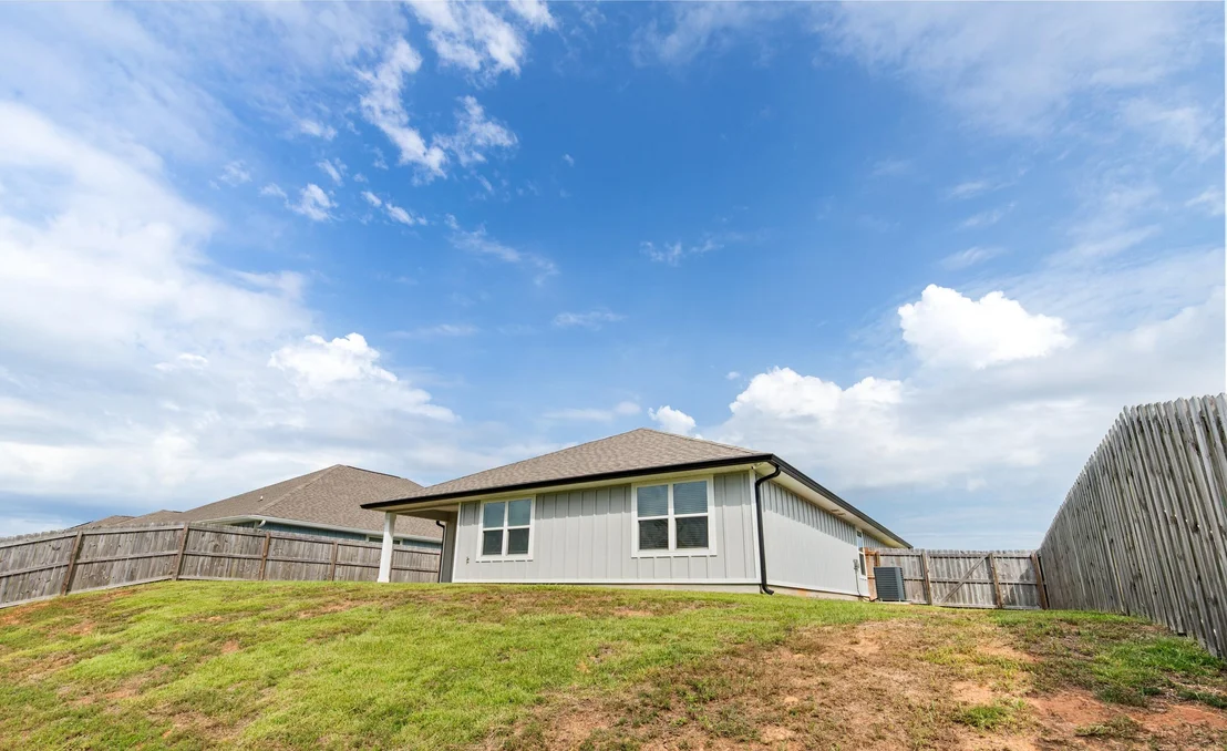 Photo of 848 Otto Loop