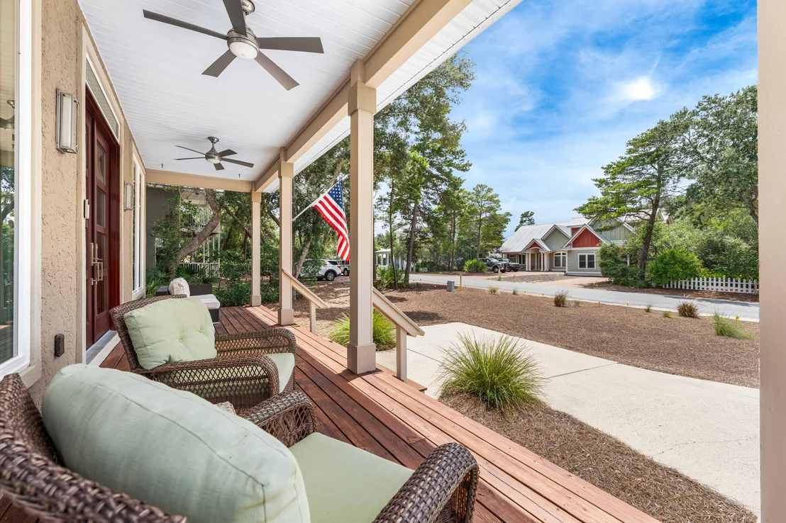 Photo of 170 Seabreeze Boulevard