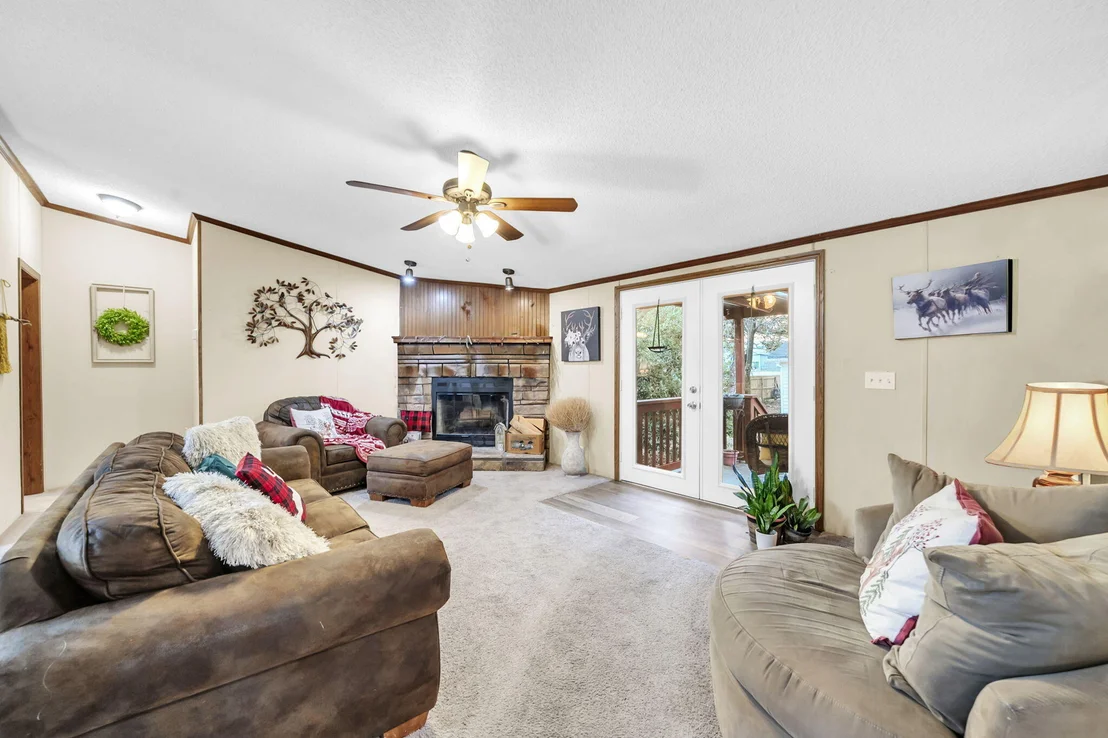 Photo of 1422 Cat-Mar Road
