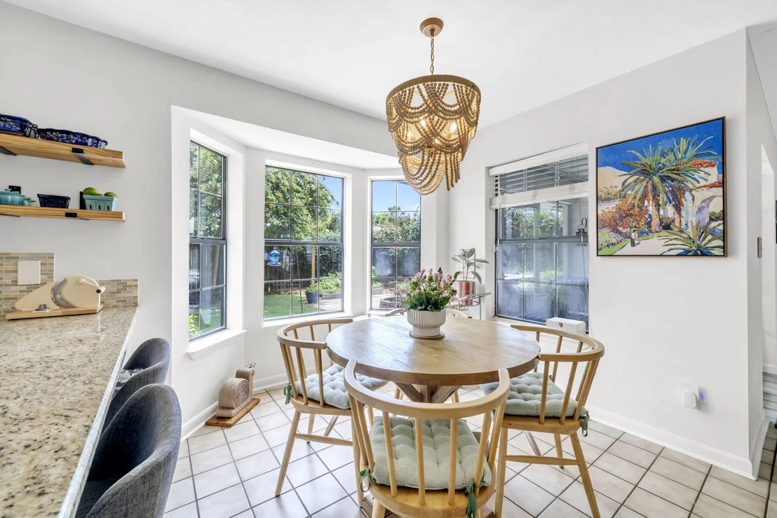 Photo of 325 Primrose Place