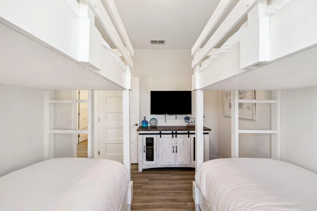 Photo of 10 Blue Surf Lane