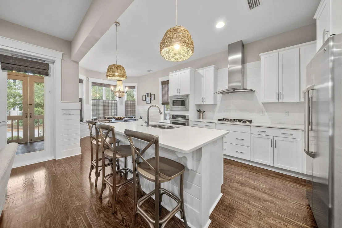Photo of 689 Flatwoods Forest Loop