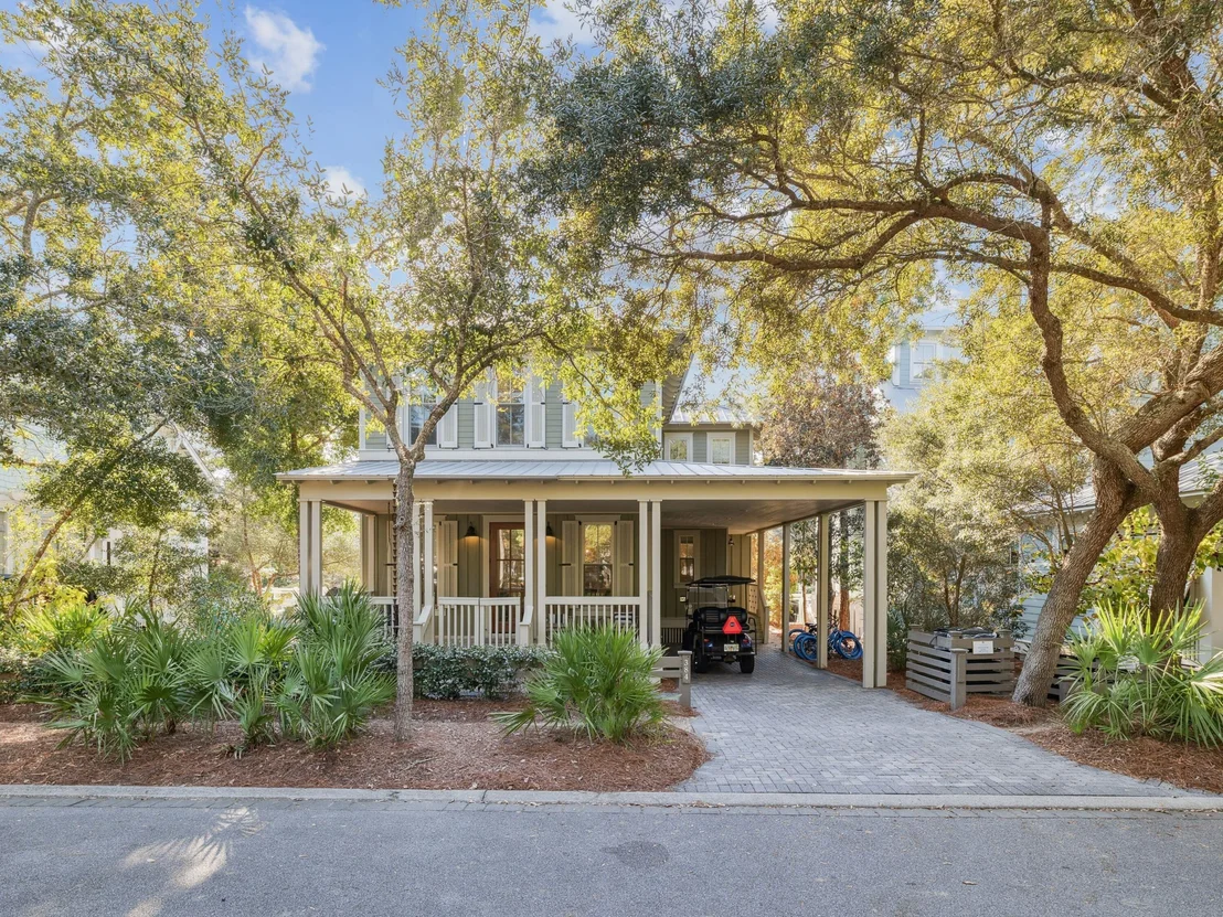Photo of 384 Red Cedar Way