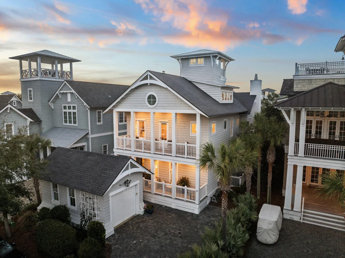 Photo of 17 Compass Point Way