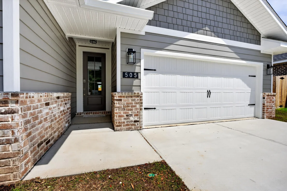 Photo of 505 Apache Street