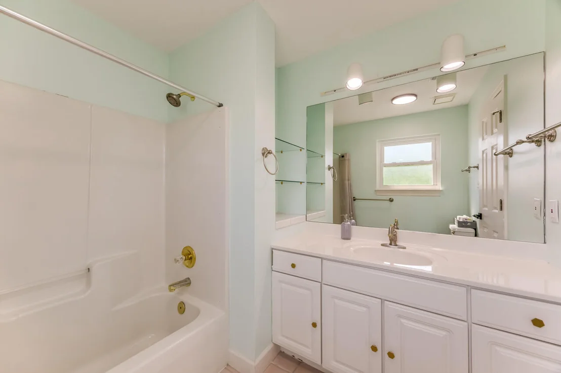Photo of 48 Terra Cotta Way