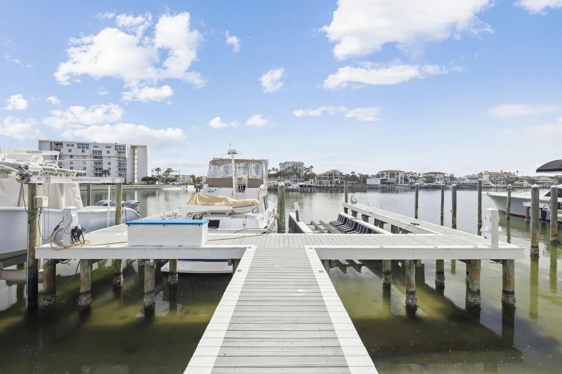 Photo of 714 Harbor Boulevard