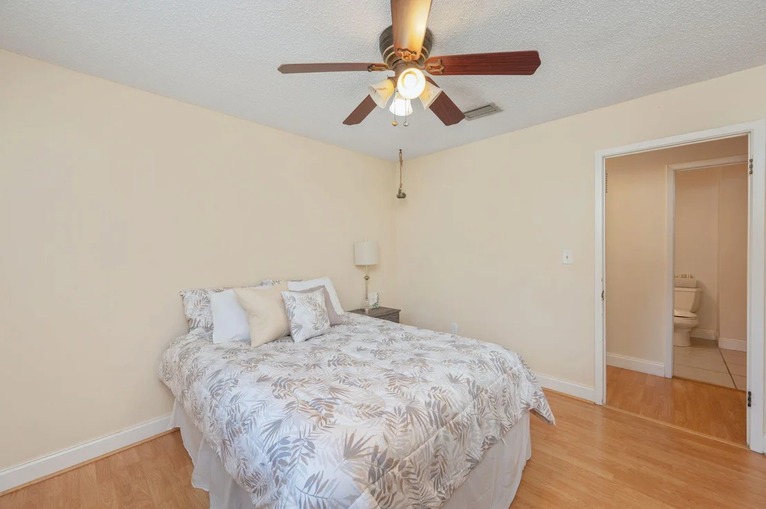 Photo of 2401 Roberts Drive