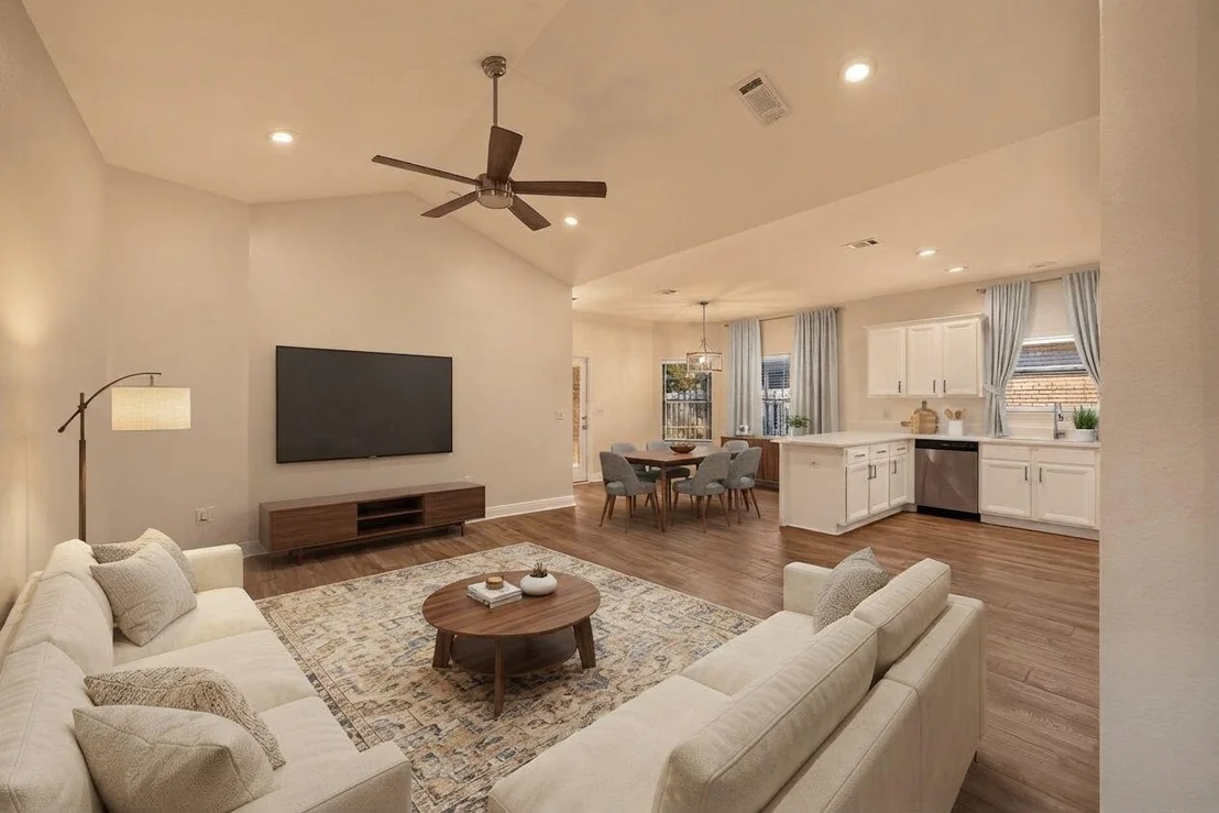 Photo of 726 Cocobolo Drive