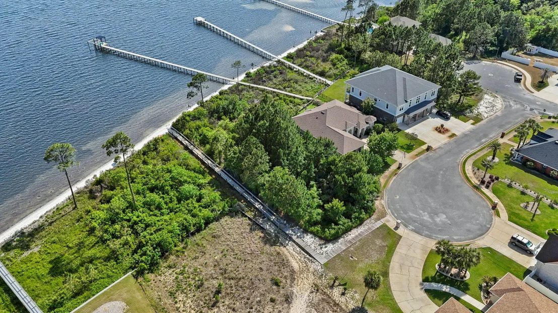 Photo of 7475 Soundshore Drive