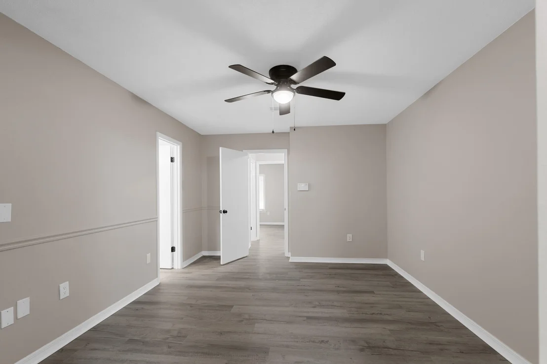 Photo of 3437 Auburn Road