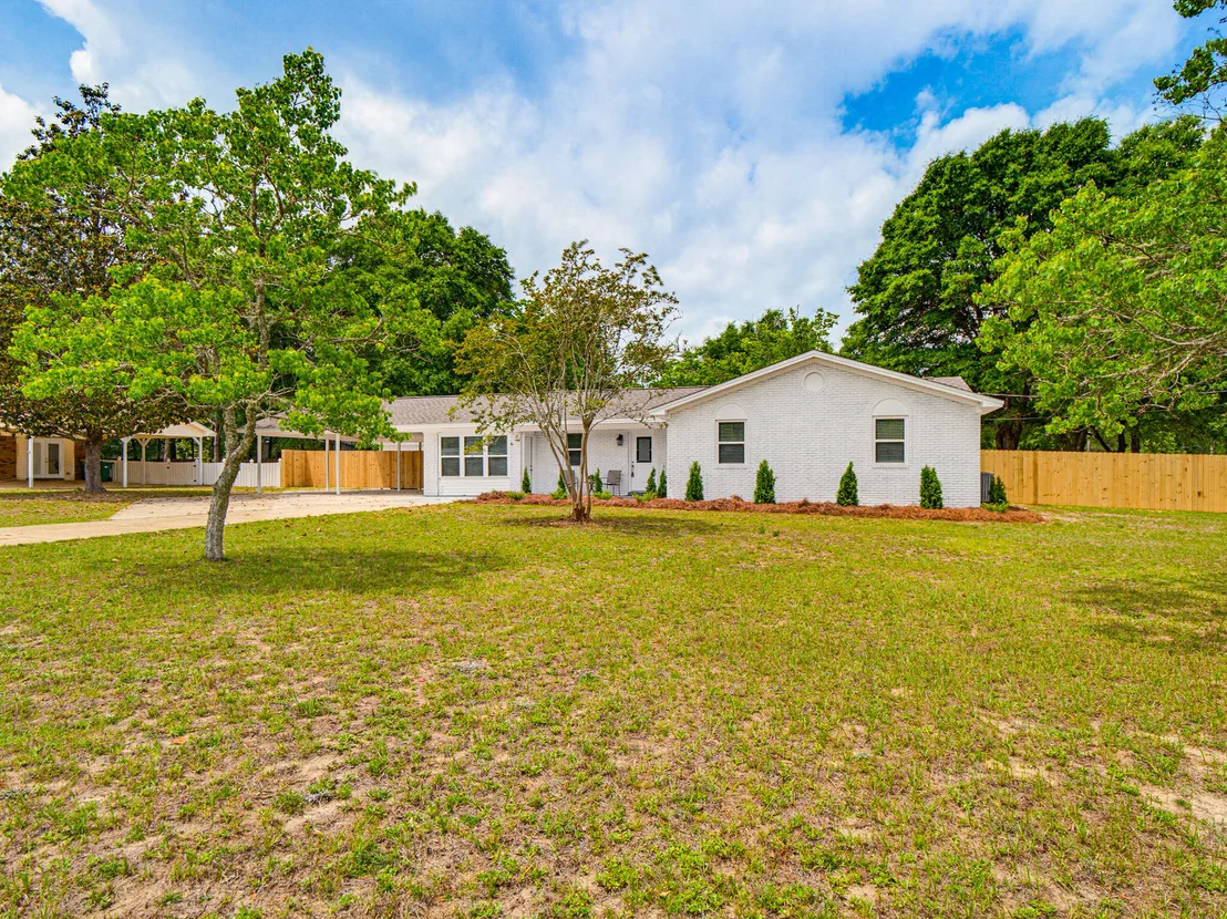 Photo of 5500 Monterrey Road