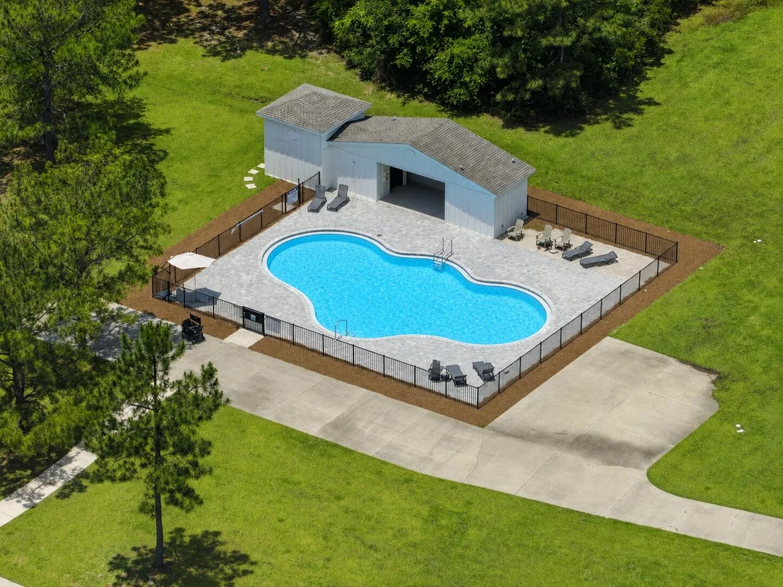 Photo of 6827 Interlachen Lane