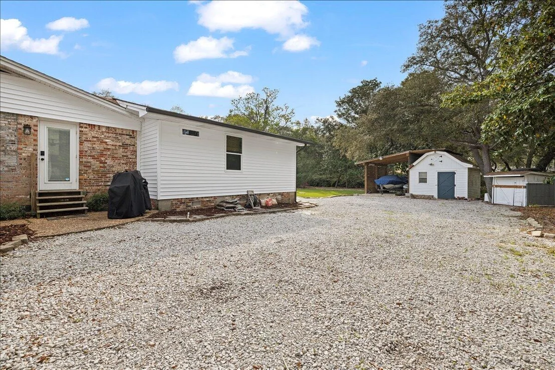 Photo of 809 Jupiter Street