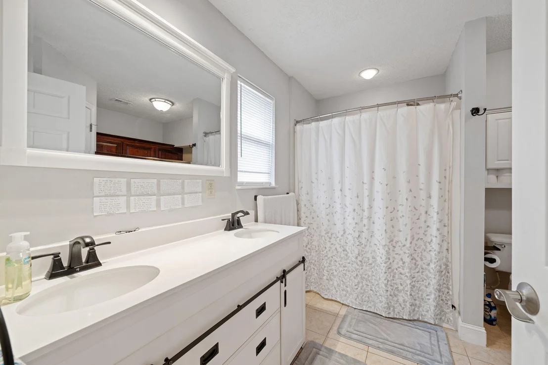 Photo of 8816 Kiwi Place
