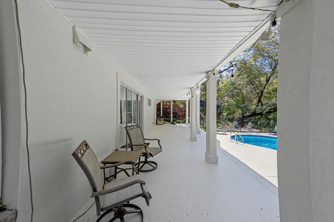 Photo of 2760 Edgewater Drive
