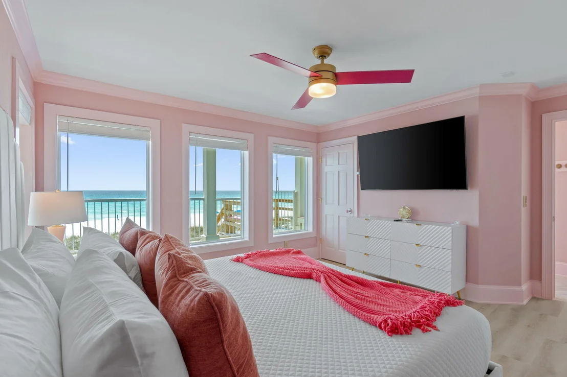 Photo of 4736 Ocean Boulevard