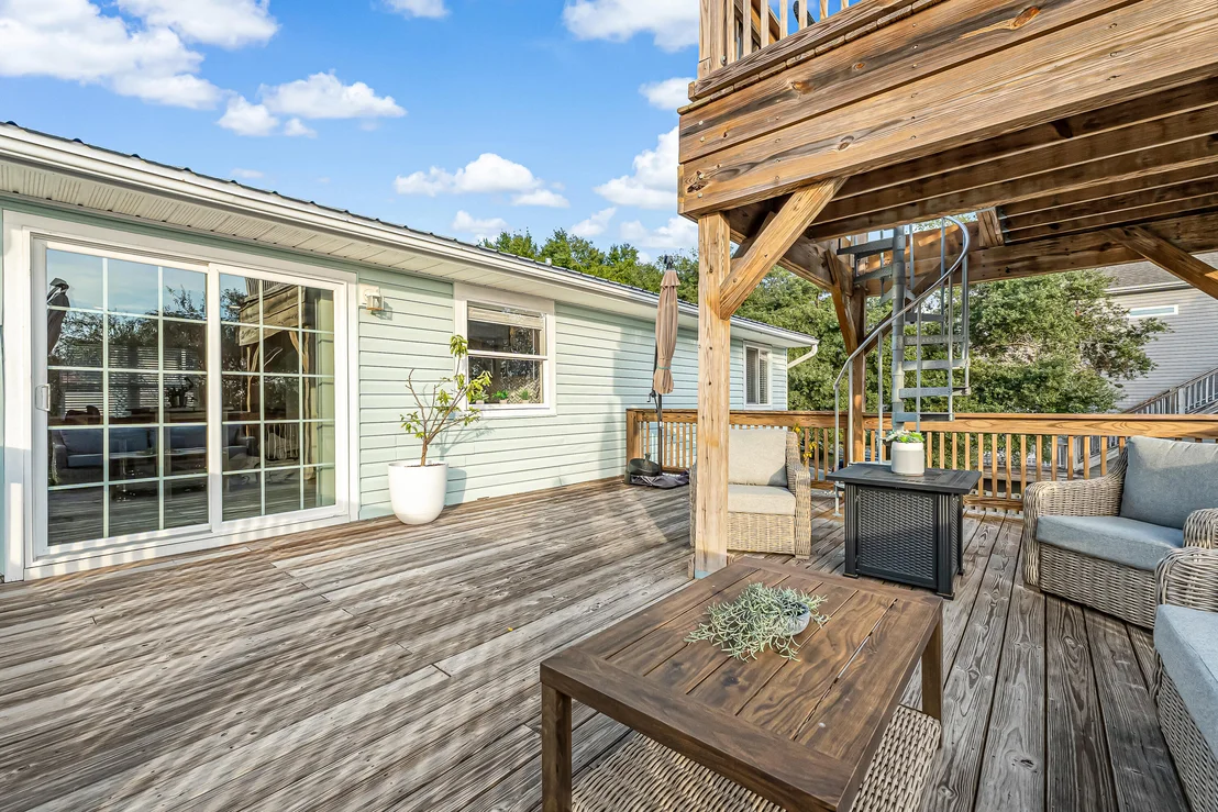 Photo of 328 Summit Drive