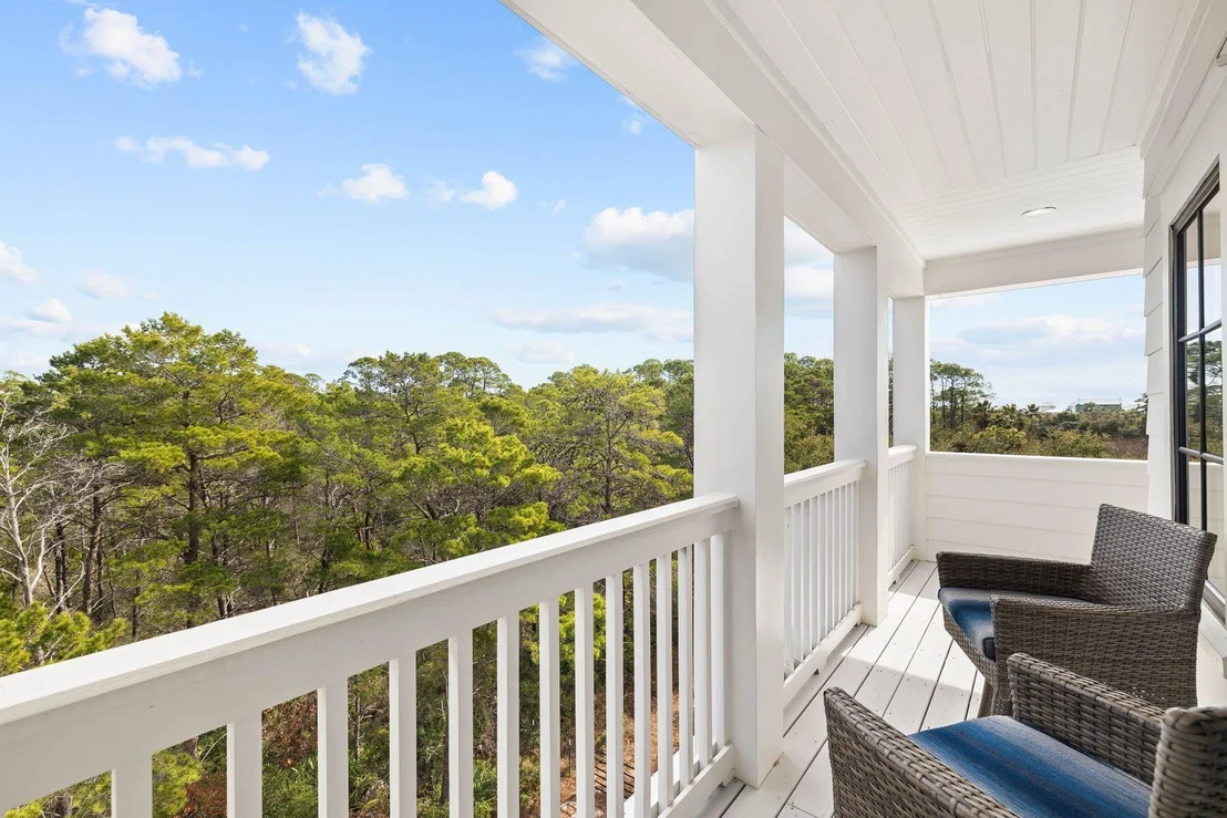 Photo of 42 Grande Pointe Circle