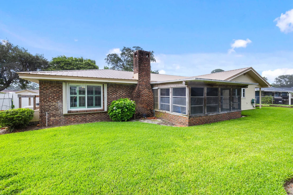 Photo of 21 Pebble Beach Drive