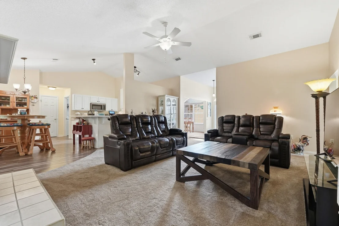 Photo of 2612 Paddock Circle