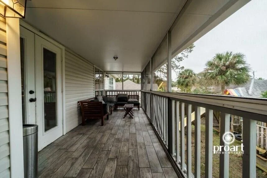 Photo of 641 Bayshore Dr Drive