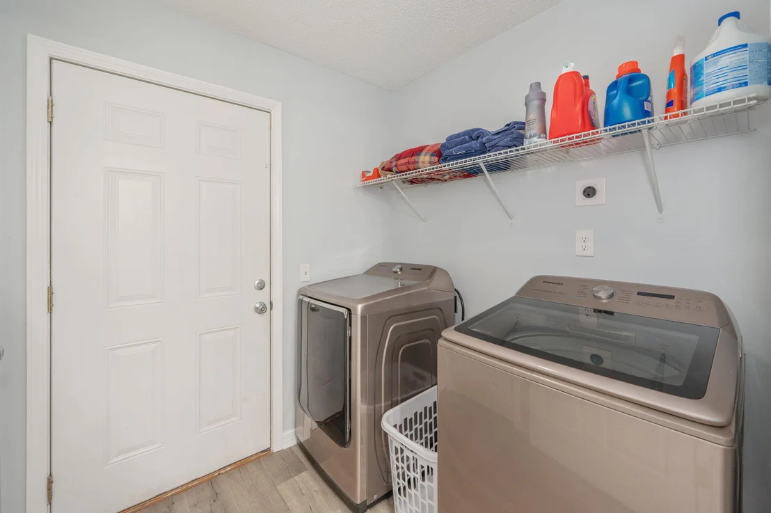 Photo of 5249 Kervin Road