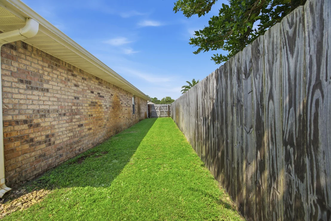 Photo of 2176 Bromly Drive