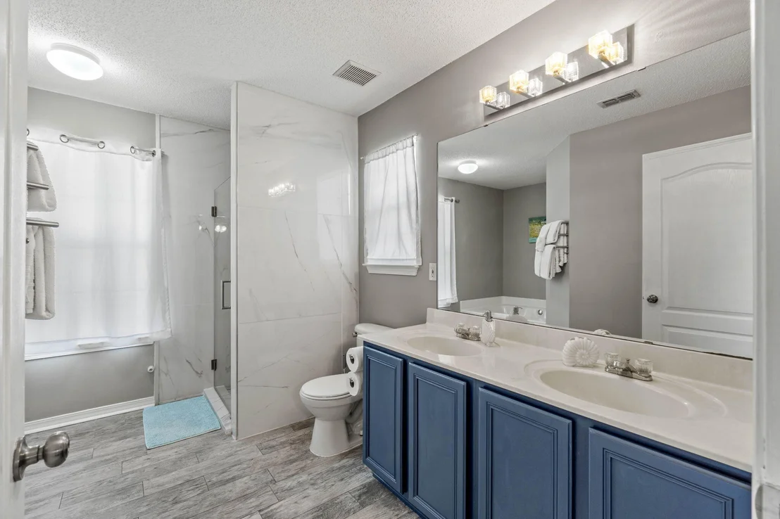 Photo of 439 Sandy Cay Drive