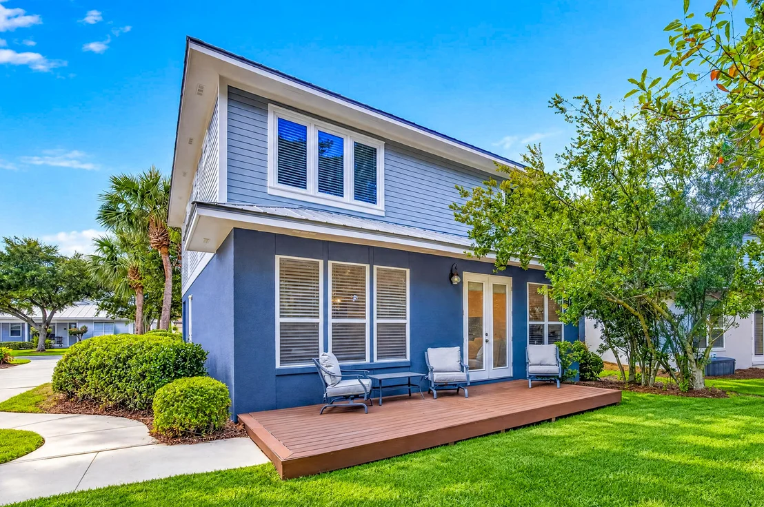 Photo of 2046 Crystal Lake Drive