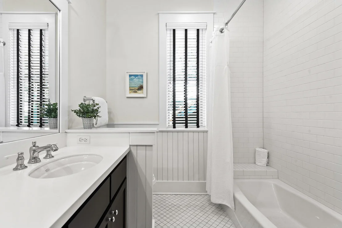 Photo of 30 N Shingle Lane