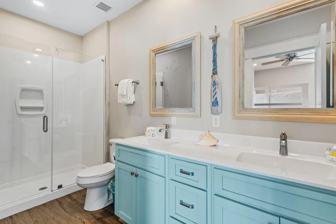 Photo of 240 Driftwood Road