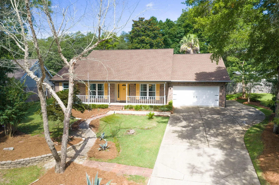 Photo of 2319 Canal Drive